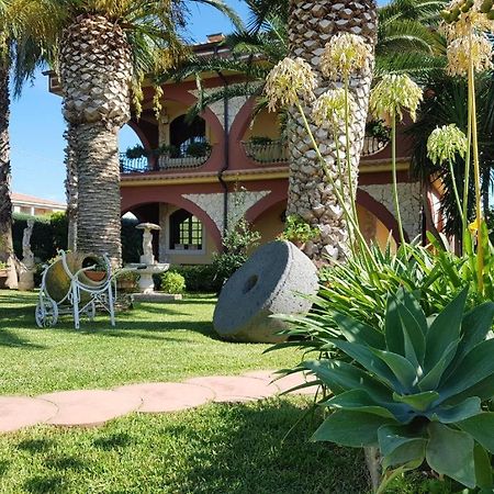 Villa Del Papiro Charme Apartments Avola Bagian luar foto