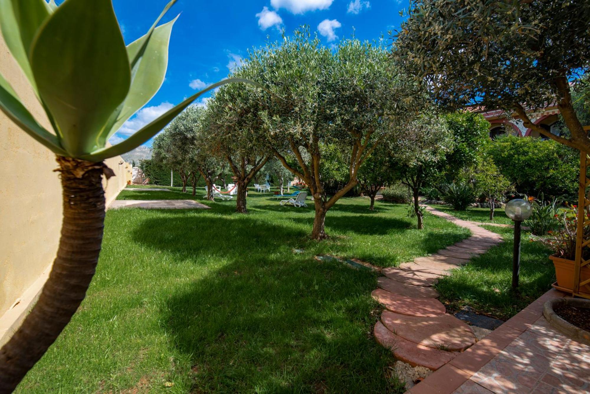 Villa Del Papiro Charme Apartments Avola Bagian luar foto